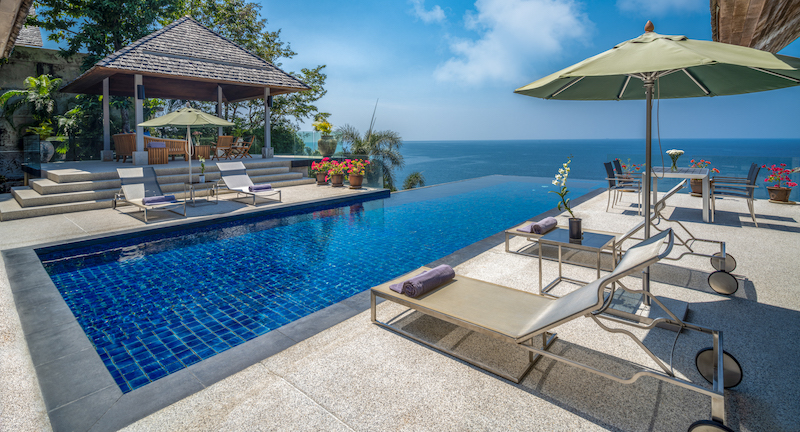 Photo Thailand oceanfront villa for sale in Kamala Phuket