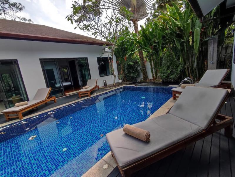 Photo Tropical Pool Villa 3 bedrooms for Sale near Laguna in Cherng Talay, Phuket