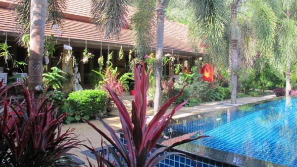 Photo Tropical villa for sale in Thalang, Phuket