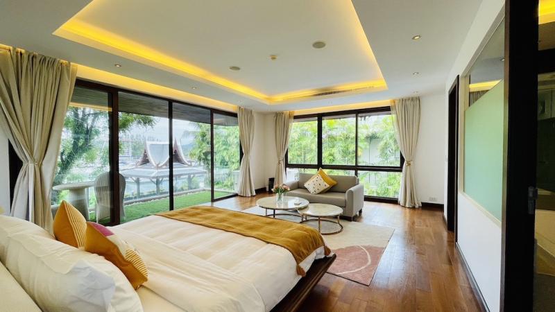 Photo Ultra Luxury Villa with Private Yacht Berth at Royal Phuket Marina