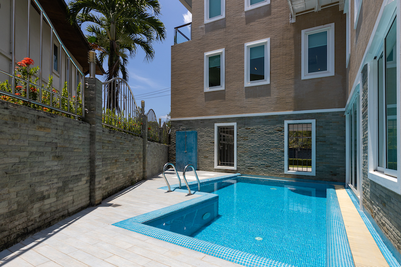 Photo Waterside townhome with 3 bedrooms for sale in Boat Lagoon Phuket 